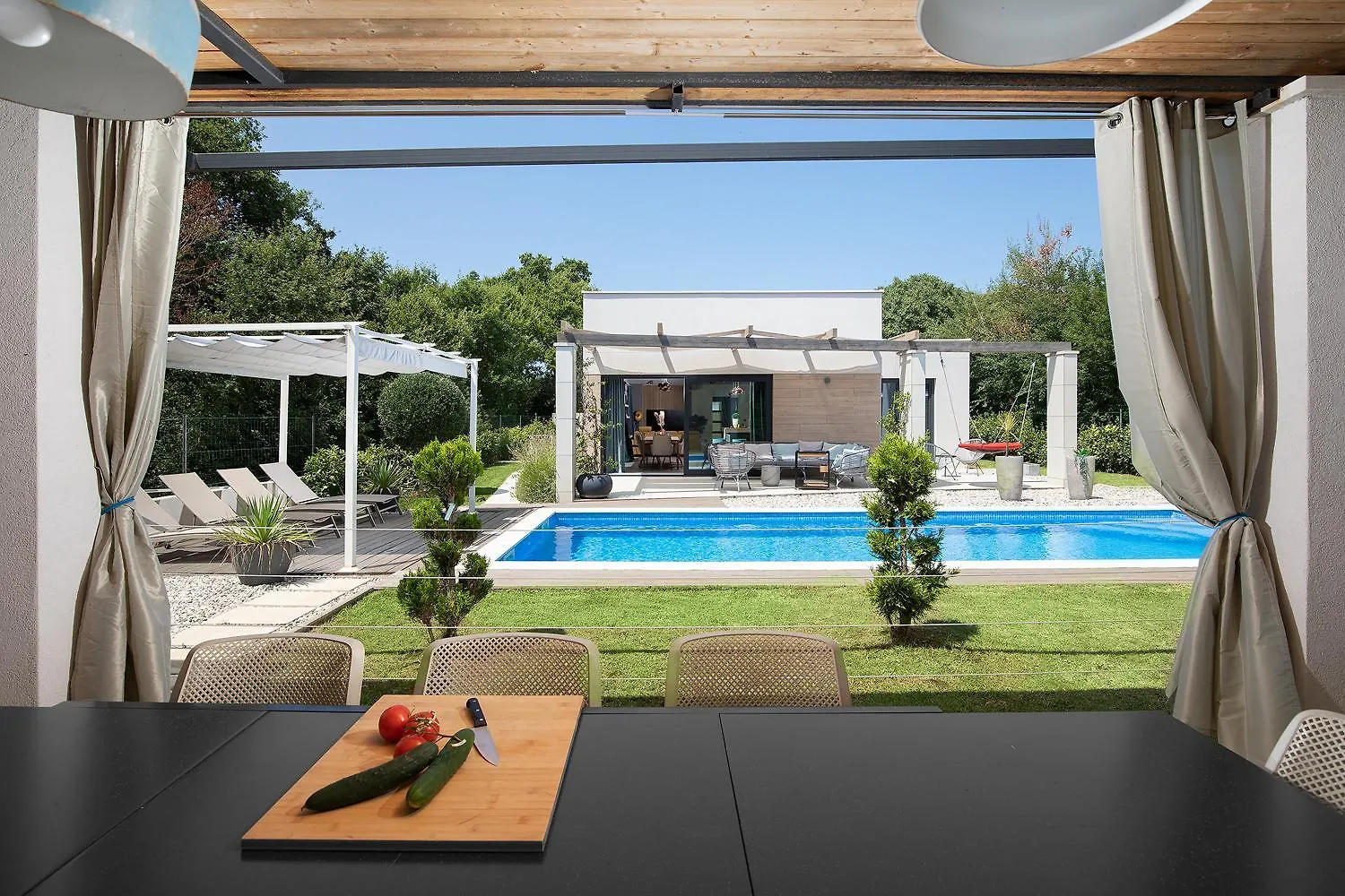 Luxury Design Villa Maell With Private Pool And High Level Of Privacy - Wiibuk Sisan